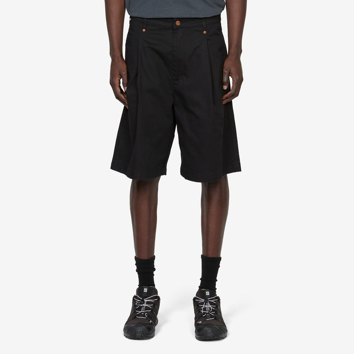 Lyu Short Black Front