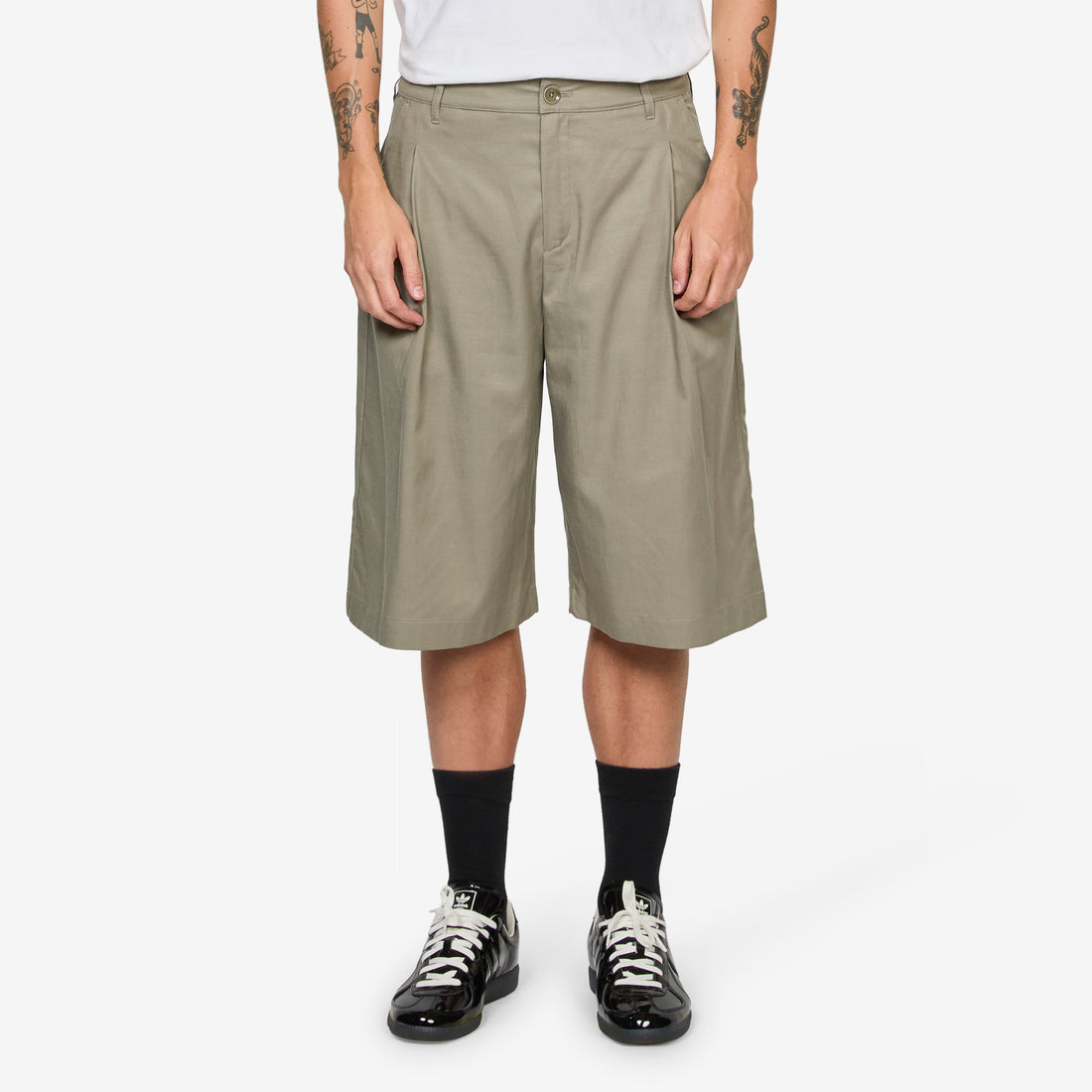 Juno Shorts Sun Bleached Sage Shorts