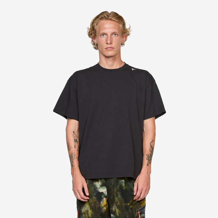 Logo T-Shirt Washed Black Front