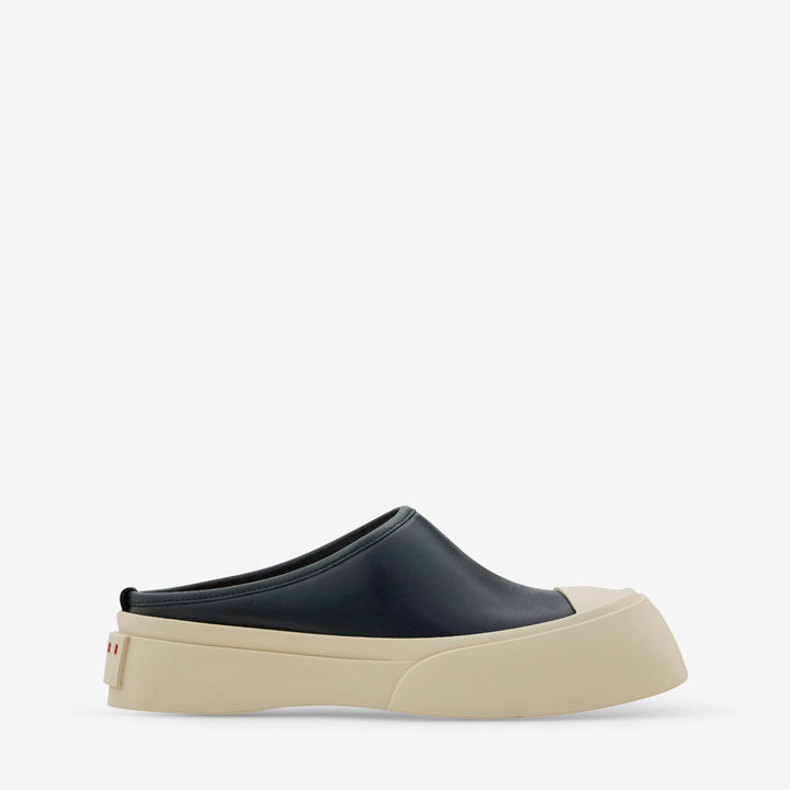 Pablo Slip-On Sneakers Black