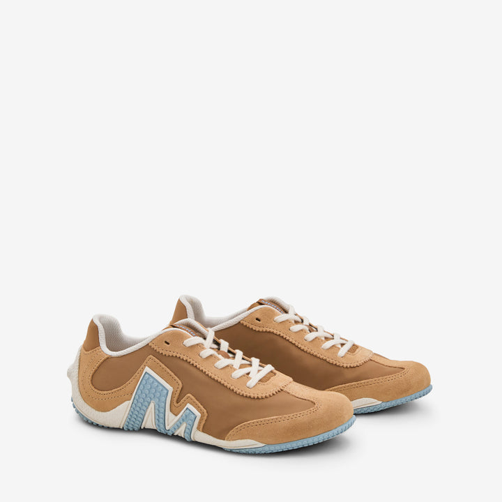Women's Relay Fly Vent Tobacco Front