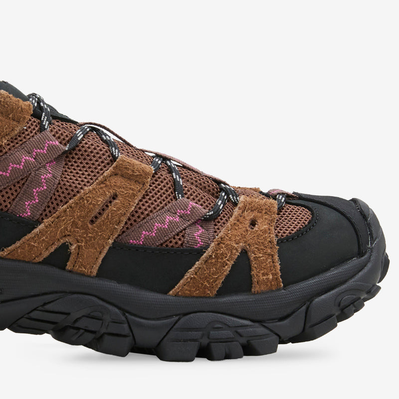 Gramicci x Moab 2 Siren Dark Earth Footwear