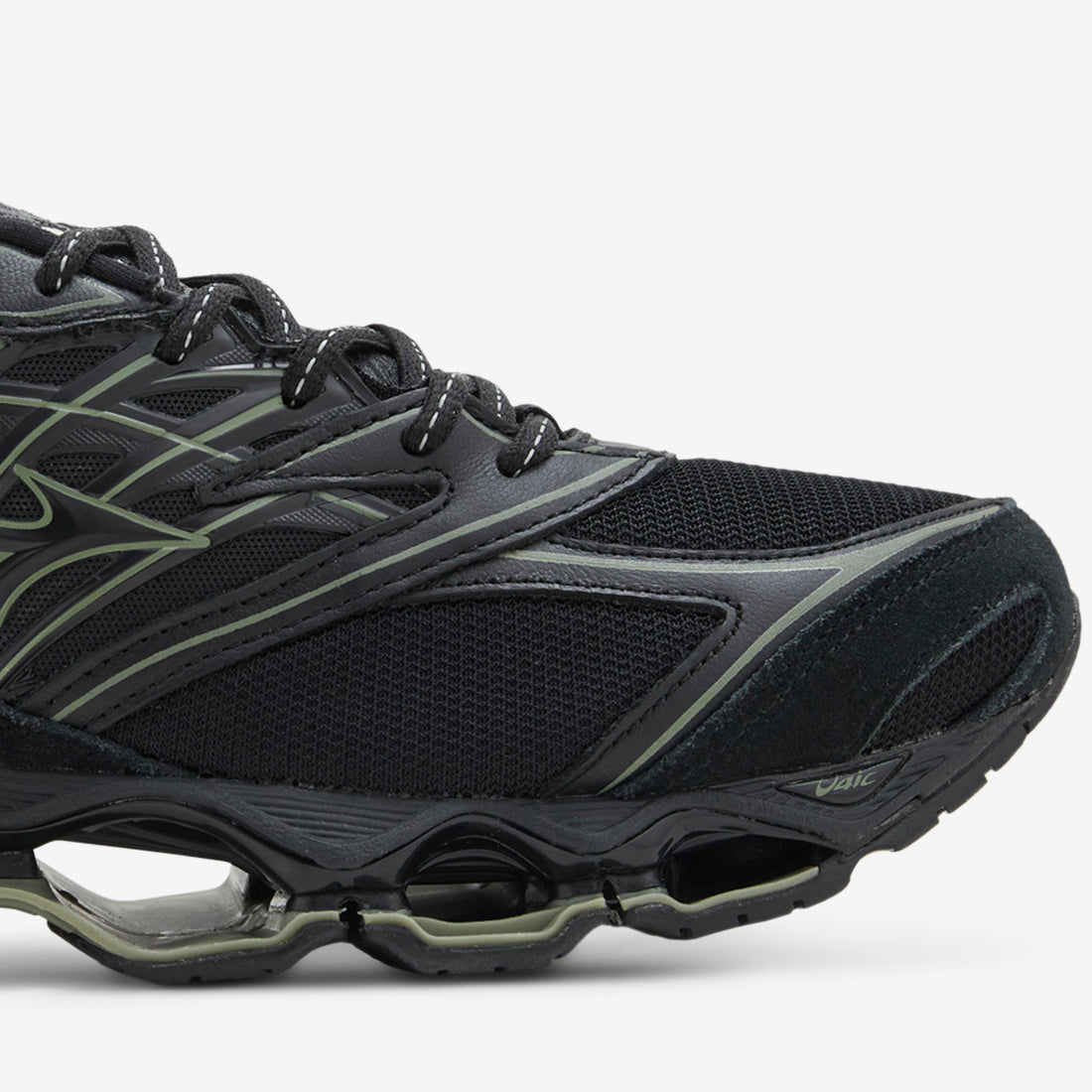 Maharishi x Wave Prophecy LS Black | Deep Green Footwear