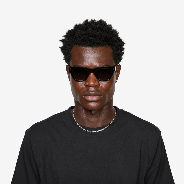 Aki Black | Green Solid Lens