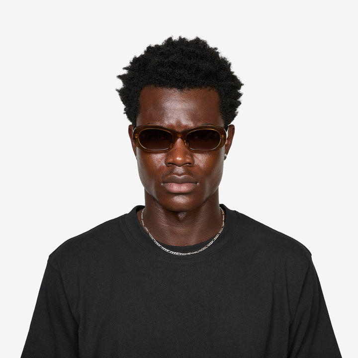 Belle Cola | Grey Gradient Lens