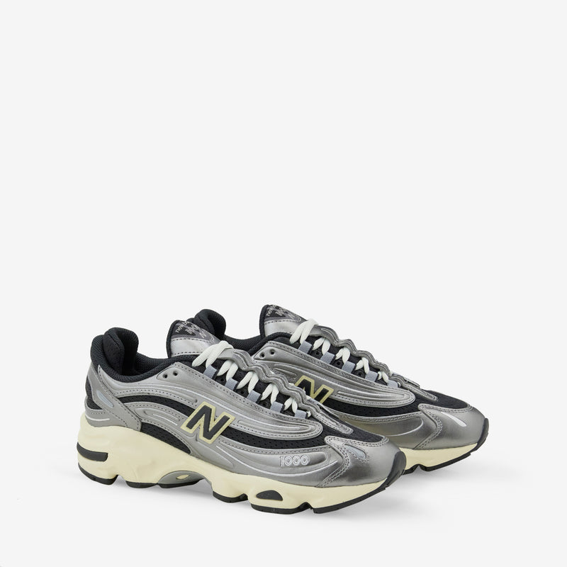 1000 Silver Metallic | Black | Dawn Glow Footwear