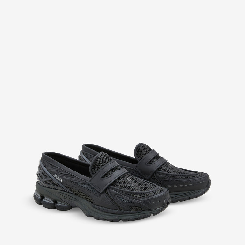 1906L Black | Blacktop | Phantom Footwear