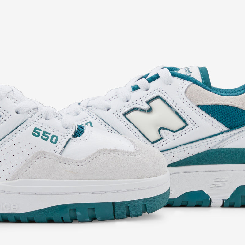 BB550 White | Teal