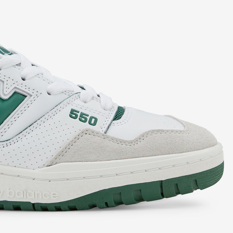 BB550v1 White | Green Footwear