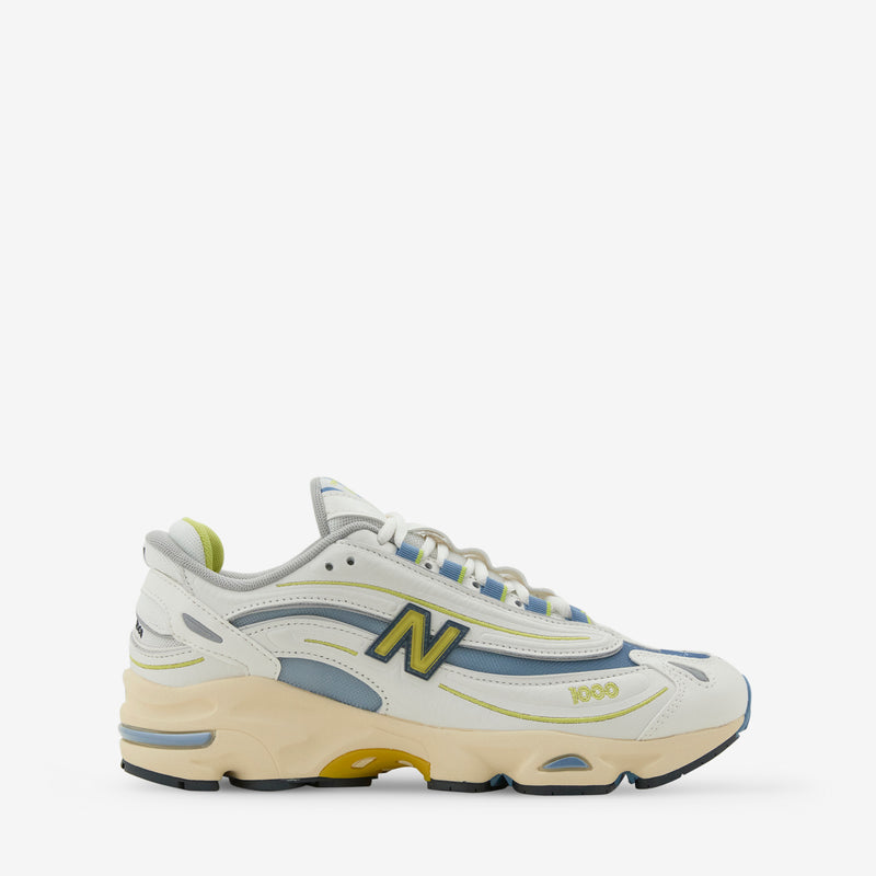 1000 Sea Salt | Heron Blue Footwear