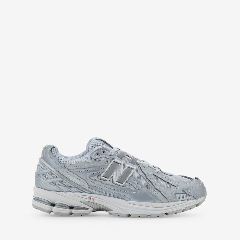 1906D Silver Metallic | White | Crimson Footwear