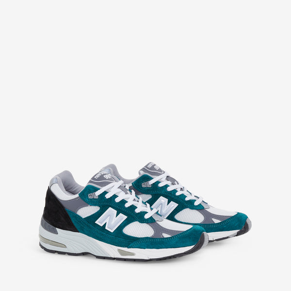 Made in UK 991v1 Pacific | Alloy | Black