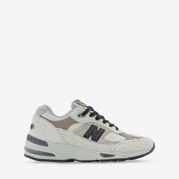 Made in UK 991v1 'Urban Winter' Beige