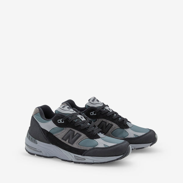 Made in UK 991v1 'Urban Winter' Black | Grey