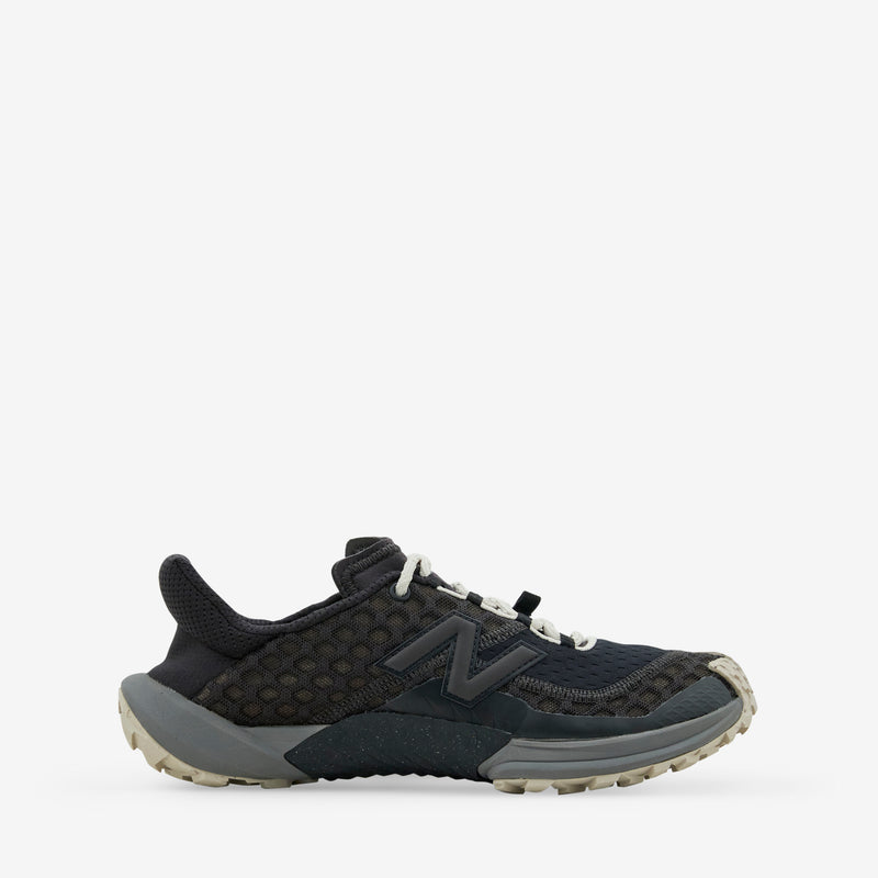 Minimus Trail Black Footwear