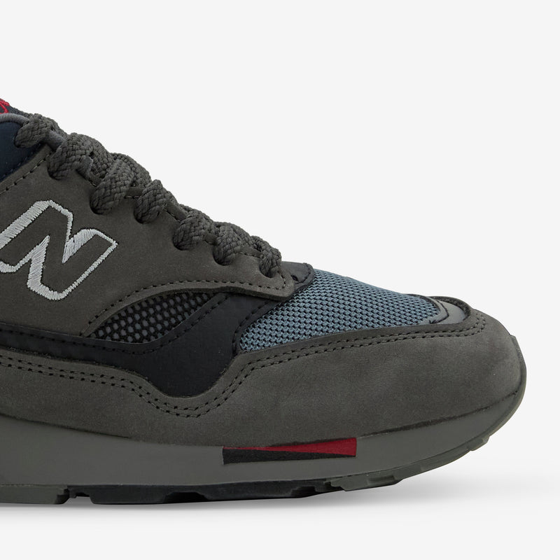 Made in UK 1500 Granite Gray | Carbon Fiber Footwear