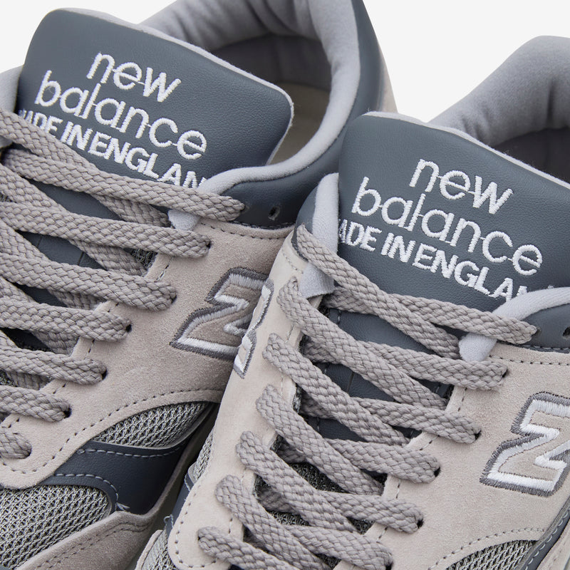 Made in UK 1500 Grey | Rock Ridge | Smoked Pearl Footwear