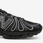 U189093H Black | Silver Metallic | Black Cement