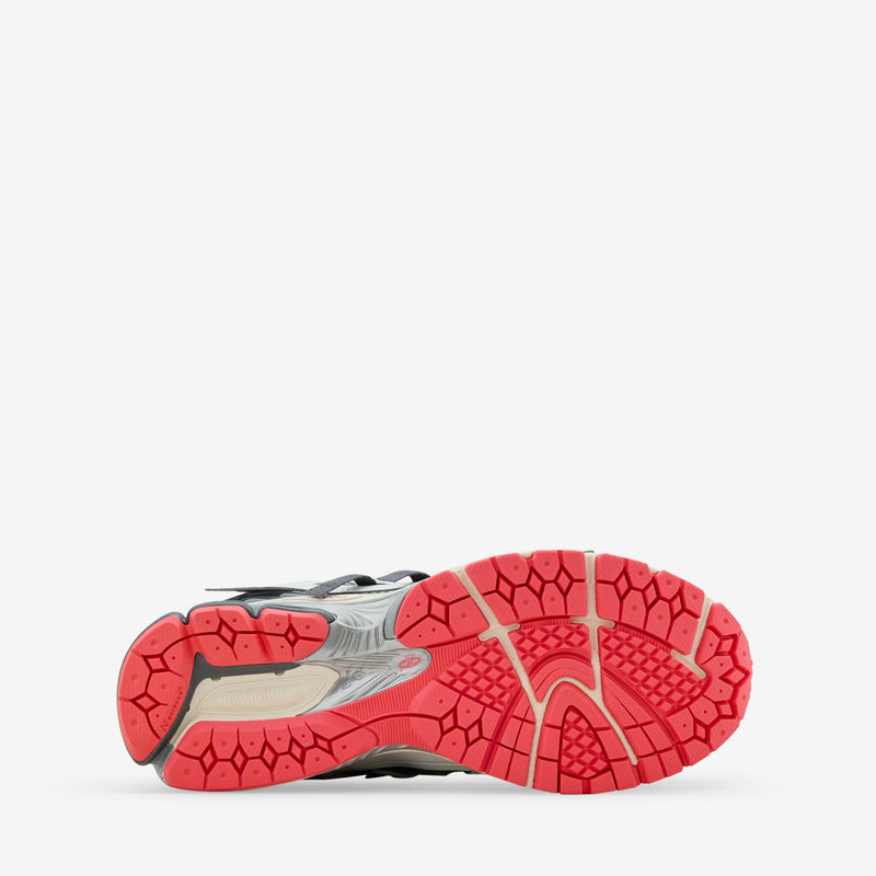 1906A Slate Grey | Raincloud | Drift Red Footwear
