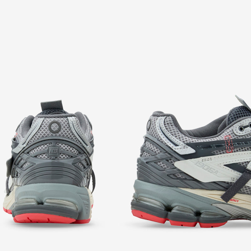 1906A Slate Grey | Raincloud | Drift Red Footwear
