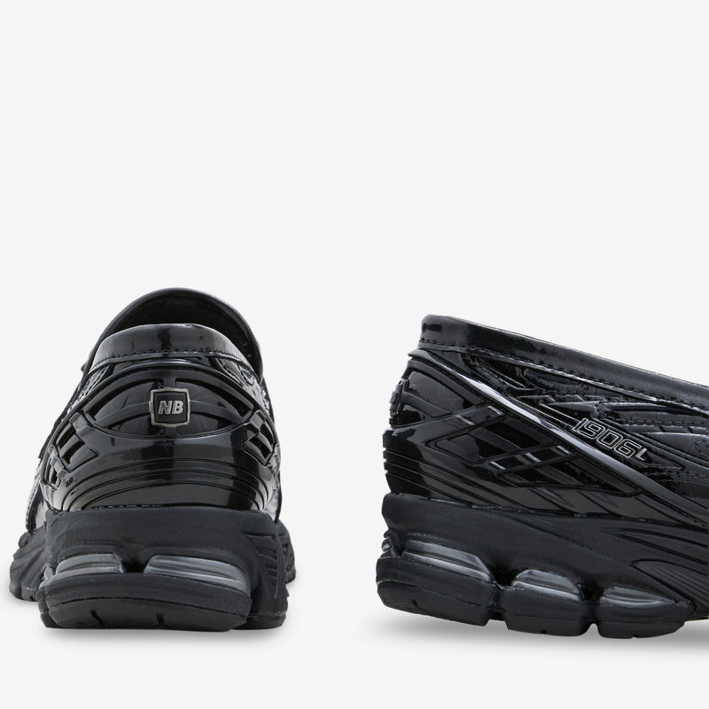 1906LV1 Black Croc Footwear