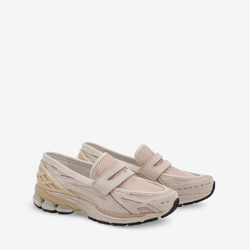 1906L Bisque Footwear