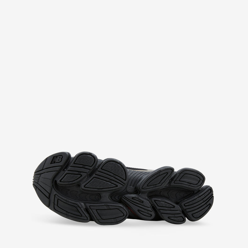 Abzorb 2000 Iridescent | Black Footwear