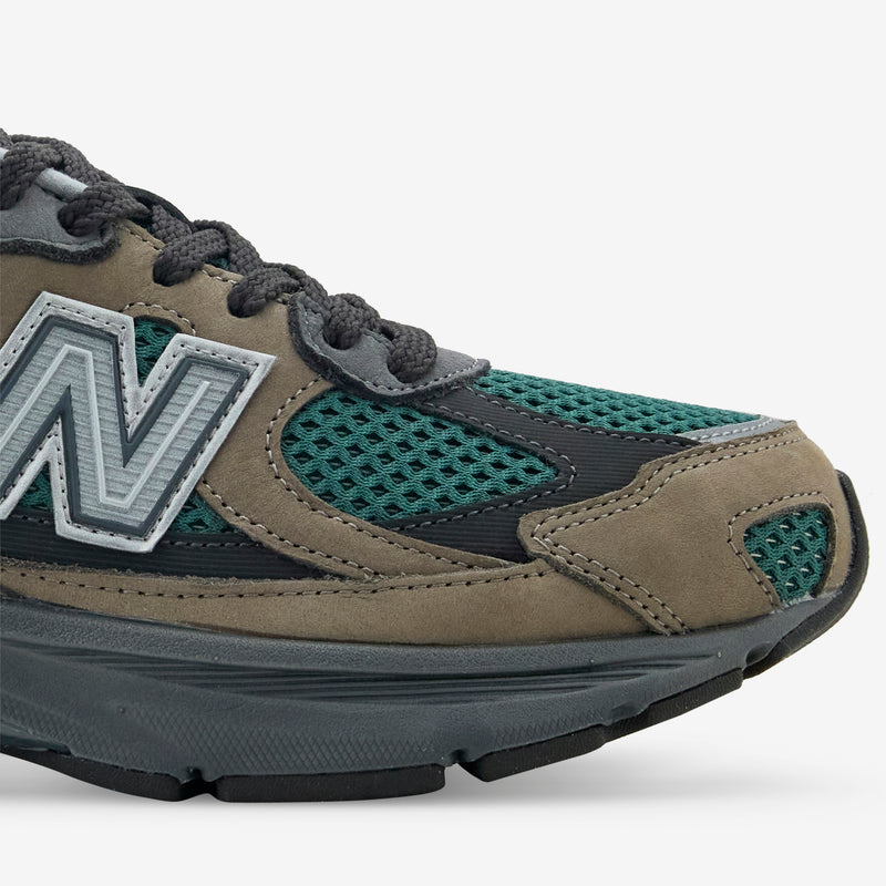 2010 Dockside | Indigo Footwear