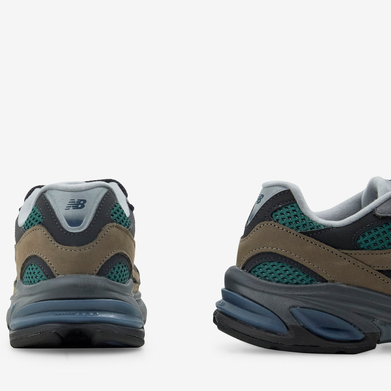2010 Dockside | Indigo Footwear