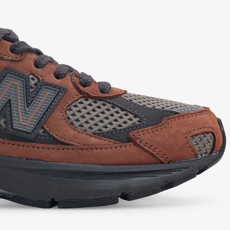 2010 Pecan | Castlerock Footwear