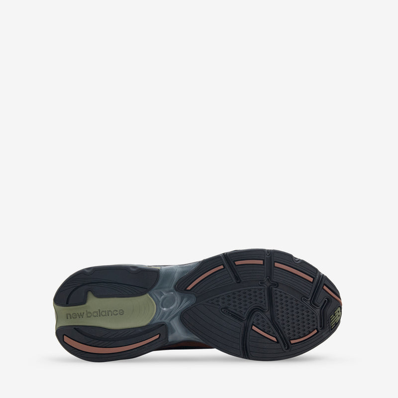2010 Pecan | Castlerock Footwear