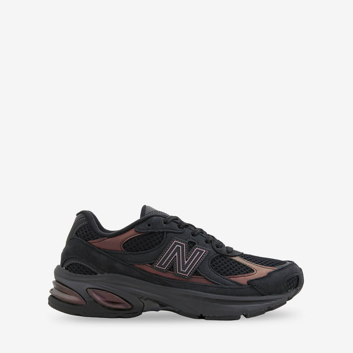 2010 Iridescent | Black