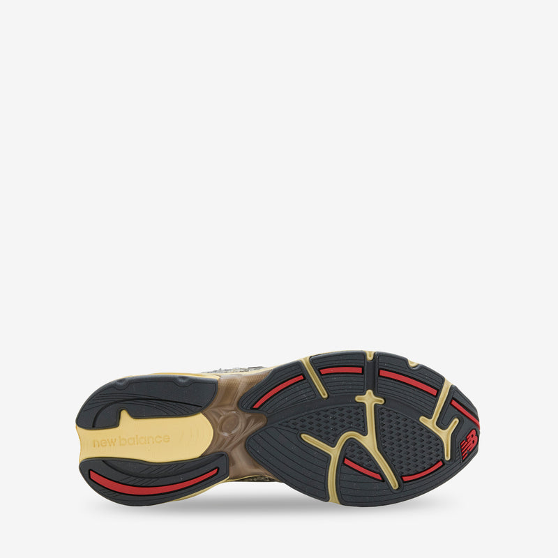 Joe Fresh Goods x 2010 'Bag Lady' Footwear