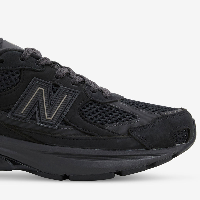 2010 Black Footwear