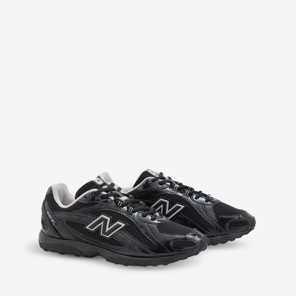 204L Black | Timberwolf Footwear