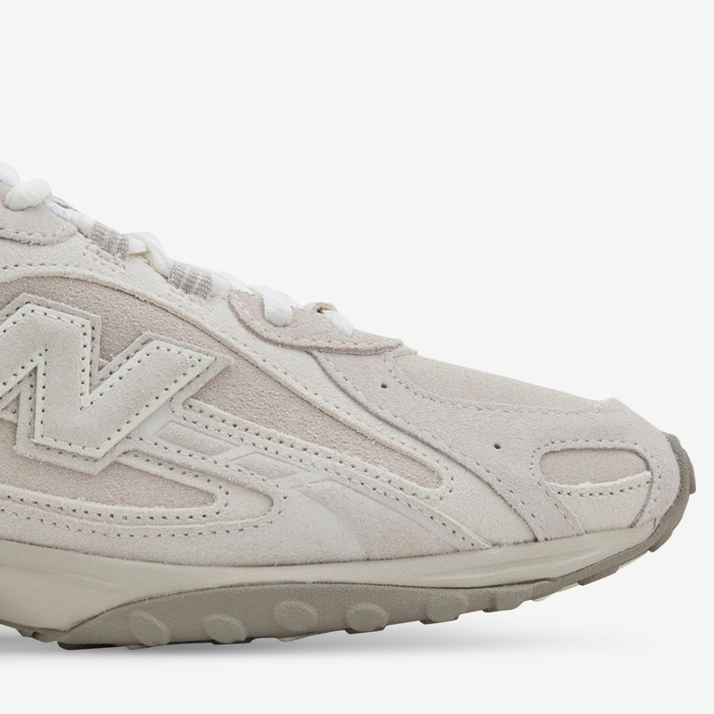 204L Timberwolf | Linen Footwear