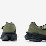 8040 Dark Peridot | Phantom Black