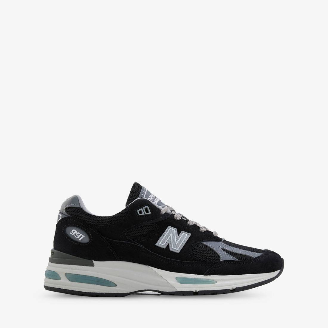 Made in UK 991v2 Black | Smoked Pearl | Silver Footwear