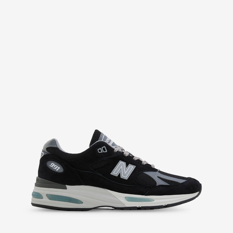 Made in UK 991v2 Black | Smoked Pearl | Silver Footwear
