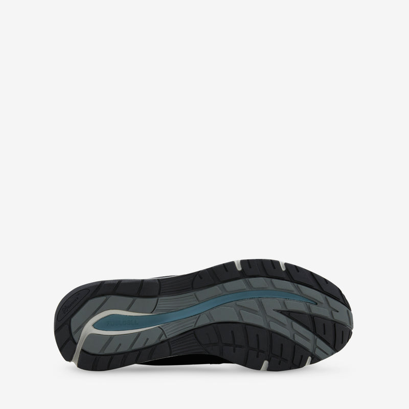 Made in UK 991v2 Black | Smoked Pearl | Silver Footwear