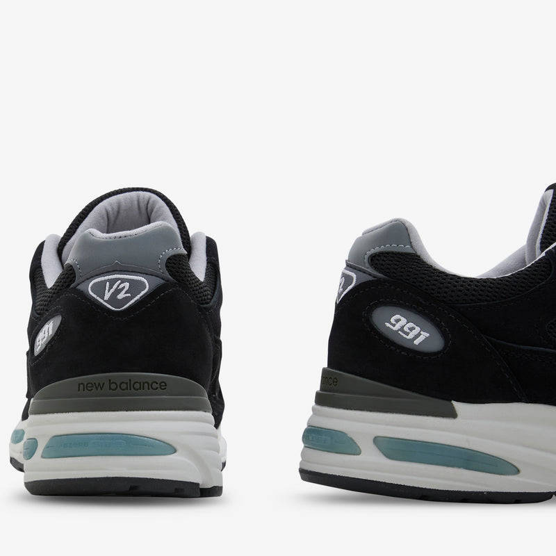 Made in UK 991v2 Black | Smoked Pearl | Silver Footwear