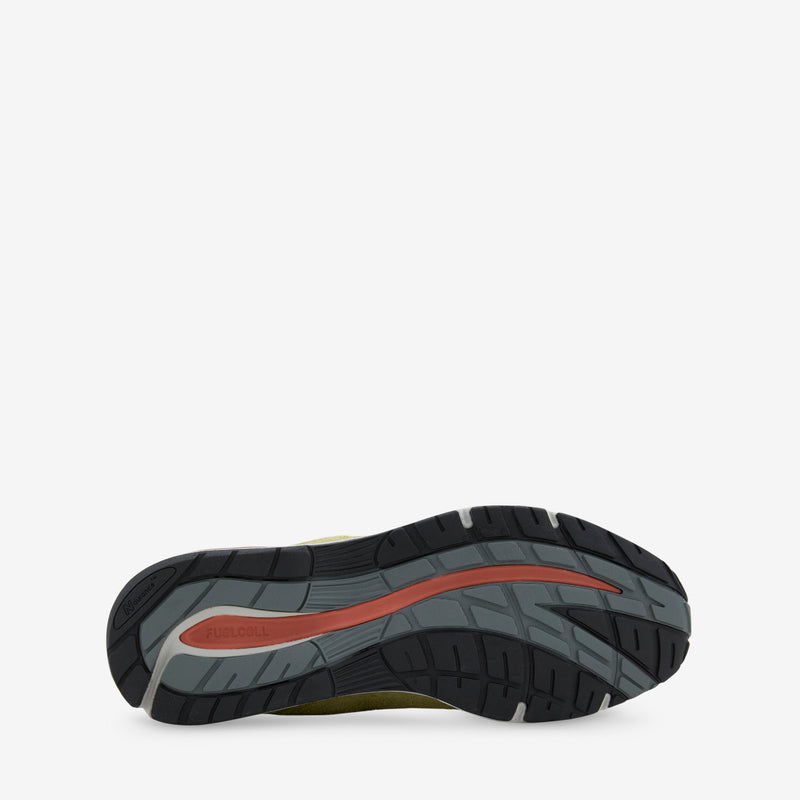 Made in UK 991v2 Beechnut | Trekking Green | Oyster Mushroom Footwear