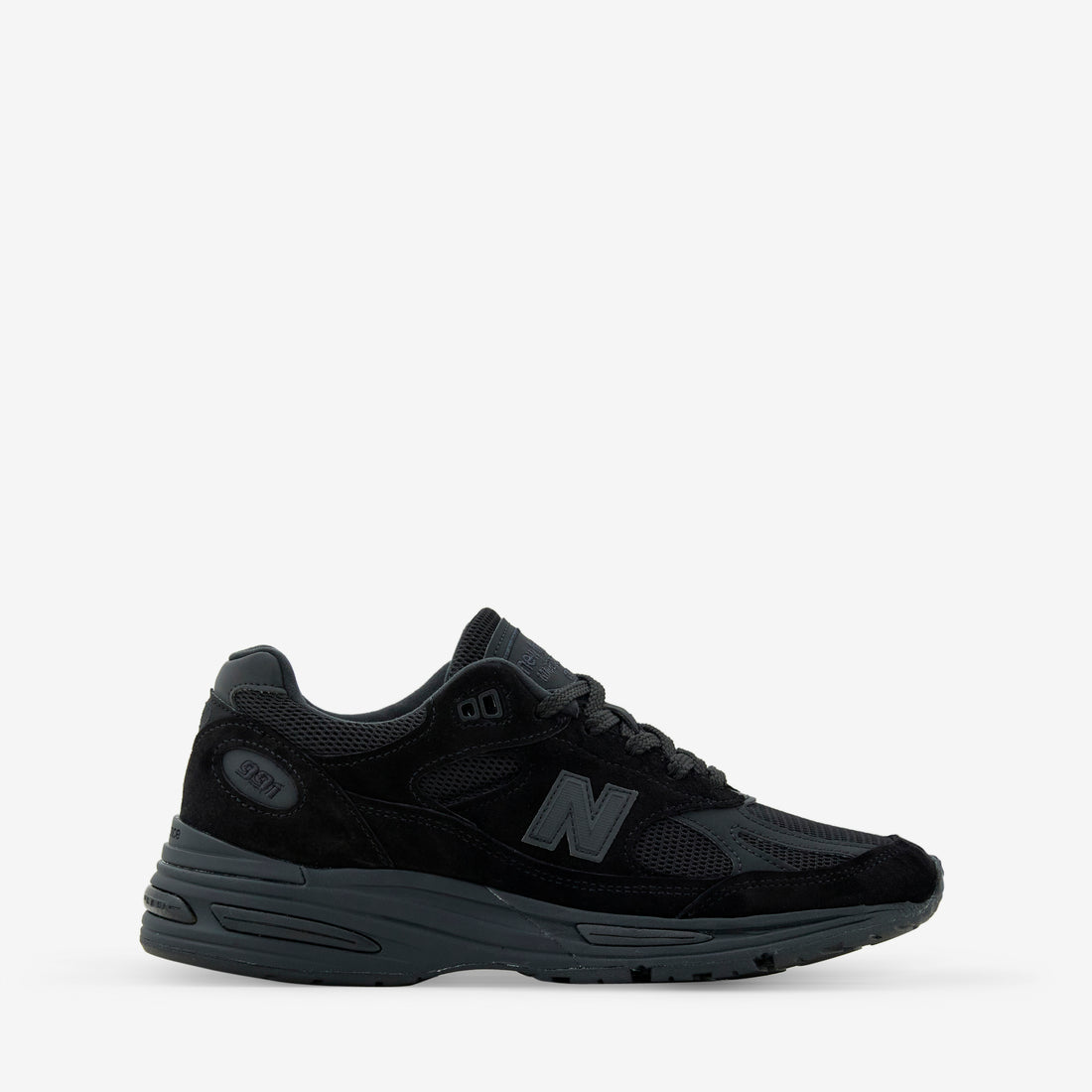 Made in UK 991v2 Black Footwear
