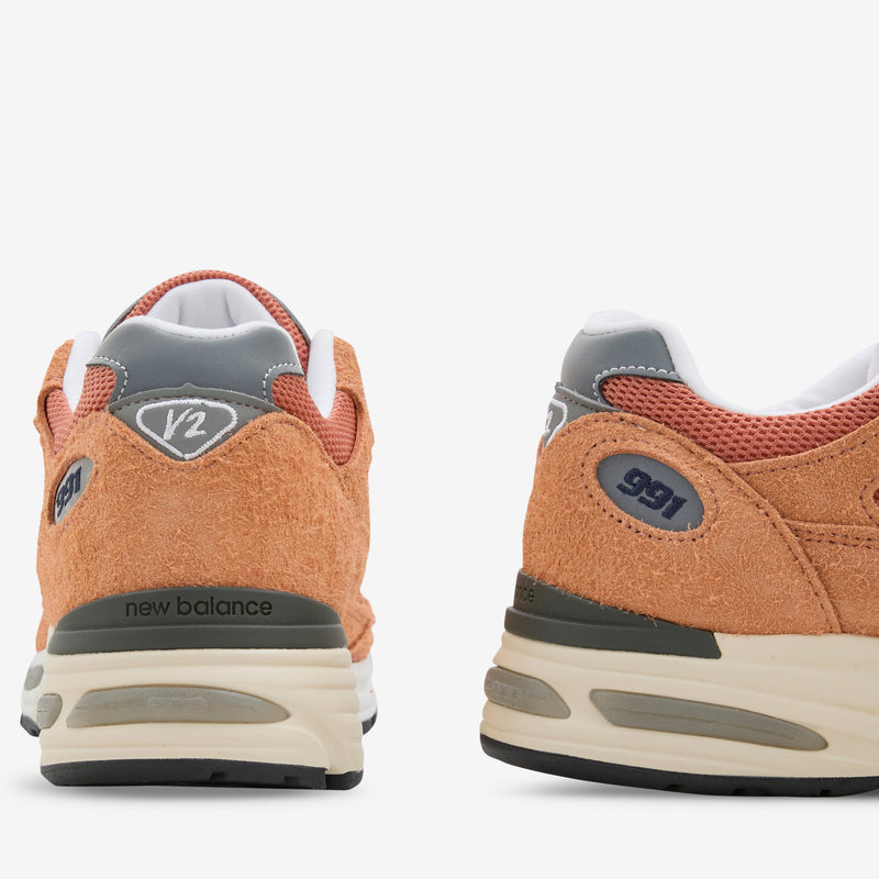 Made in UK 991v2 Gold Earth | Golden Ochre Footwear