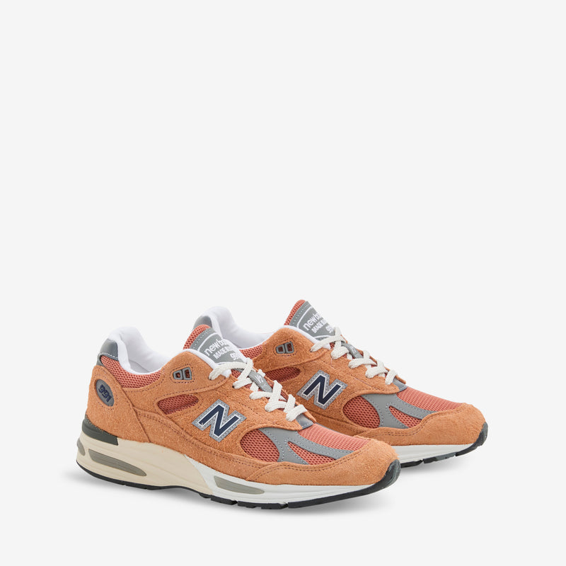 Made in UK 991v2 Gold Earth | Golden Ochre Footwear