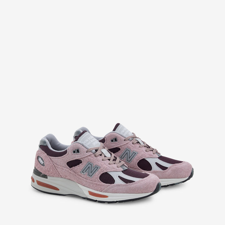 Made in UK 991v2 Deauville Mauve | Fig | Oyster Mushroom Front
