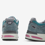 U991TT2 Porcelain Green | Trooper | Silver