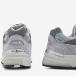 U992GY Grey | White