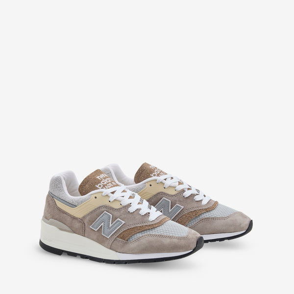 Made in USA 997 Light Mushroom | Mirage Grey Footwear