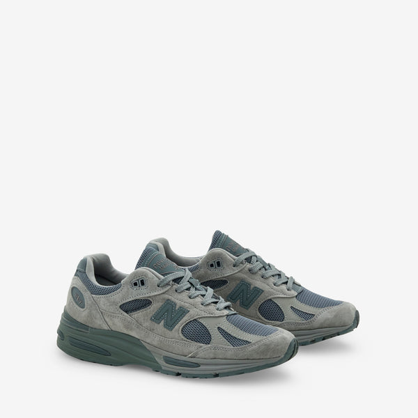 thisisneverthat x Made in UK 991v2 Rock Ridge | Moon Mist | Sedona Sage Footwear